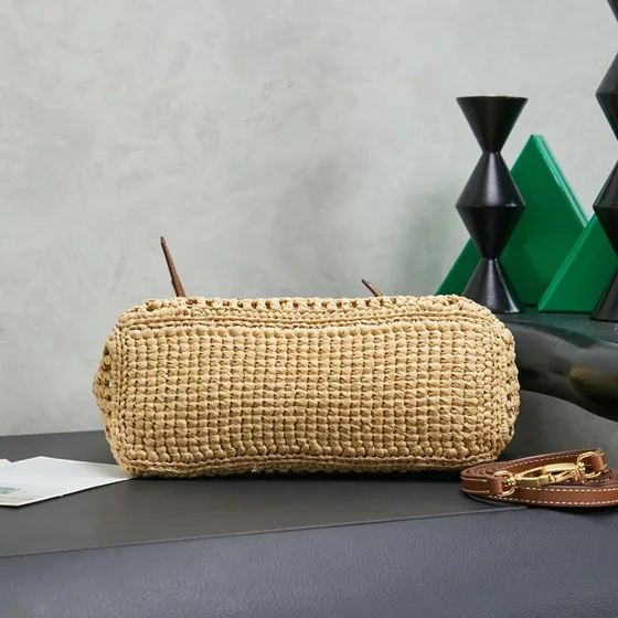 Miu Miu Crochet Raffia Tophåndtag Bag Beige/Brun Tophåndtag