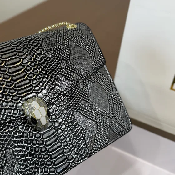Bvlgari Serpenti Forever Серебристый Crossbody