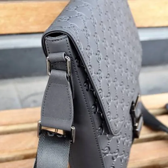 Gucci 33065-2 Black GG embossed leather 25x27x6cm messenger