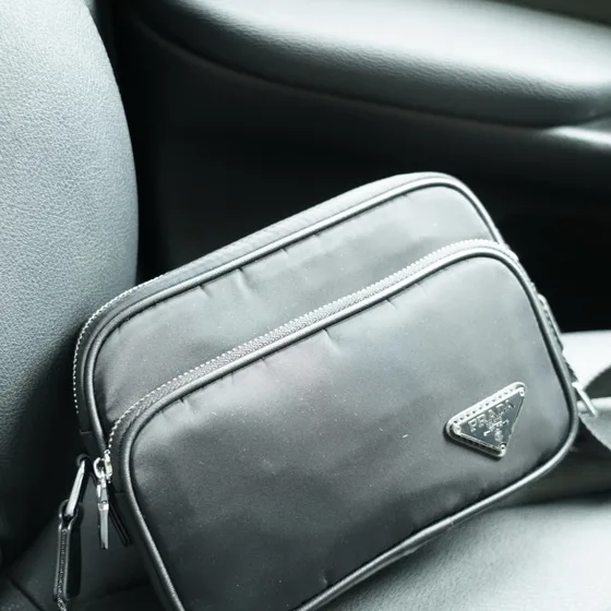 Prada Re-Nailon Bolso bandolera Negro Crossbody