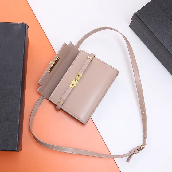 YSL Manhattan Small Bolsa transversal Bege Crossbody