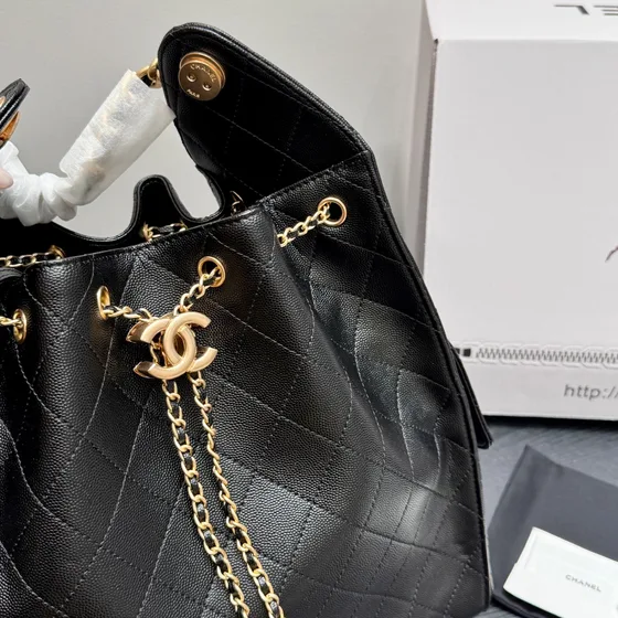 Chanel 25 Bag สีดำ Shoulder Bag