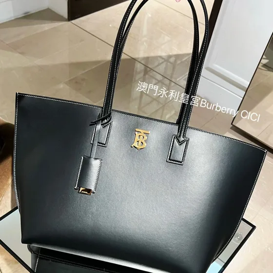 Burberry Tb Tote Bag Hitam Tote Bag