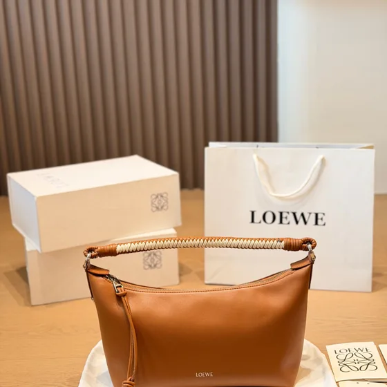 Loewe Small Cubi Crosstaske Brun Crossbody