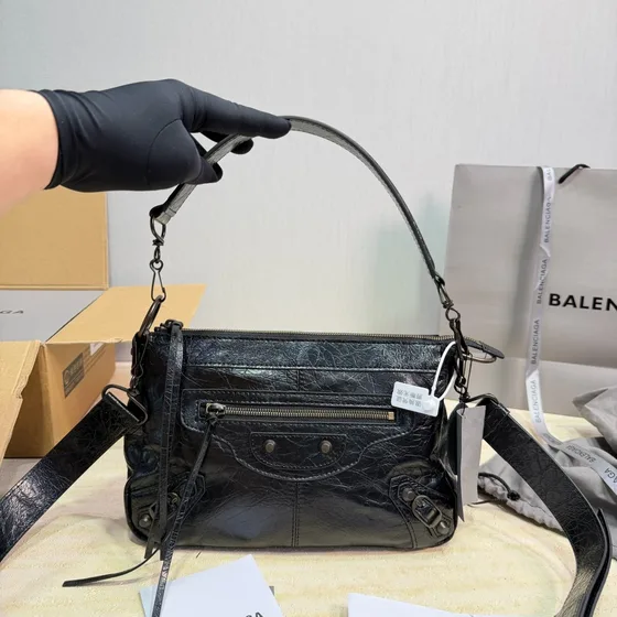 Balenciaga Le Cagole Sling Bag Nero Borsa a spalla
