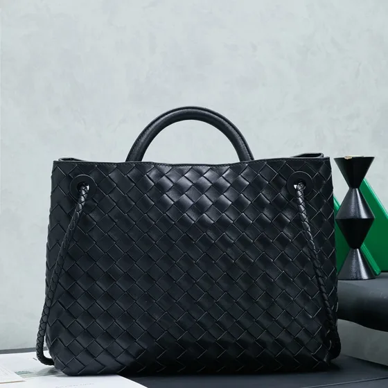 Bottega Veneta Small Andiamo Black Top Handle