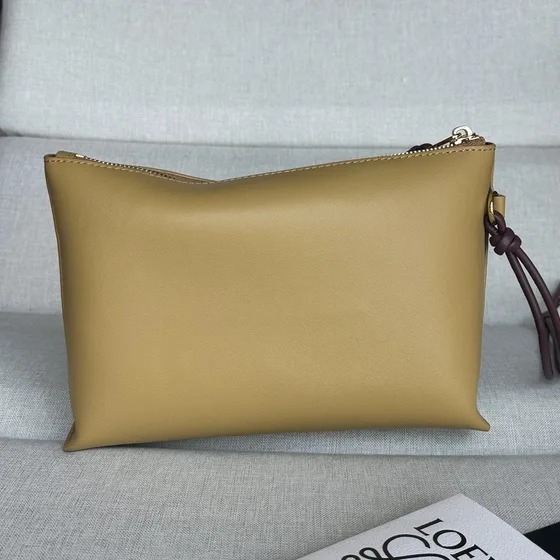 Loewe T Etui Khaki Etui