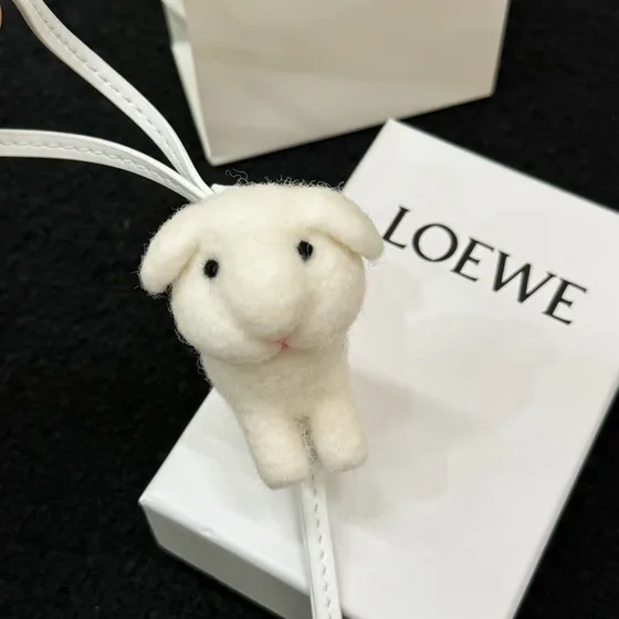 Loewe Bunny Charm Blanc Pochette