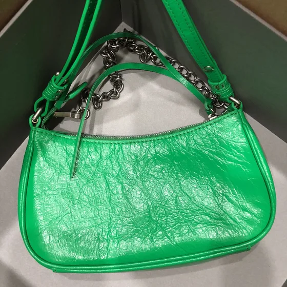 Balenciaga Le Cagole Mini Purse With Chain أخضر Crossbody