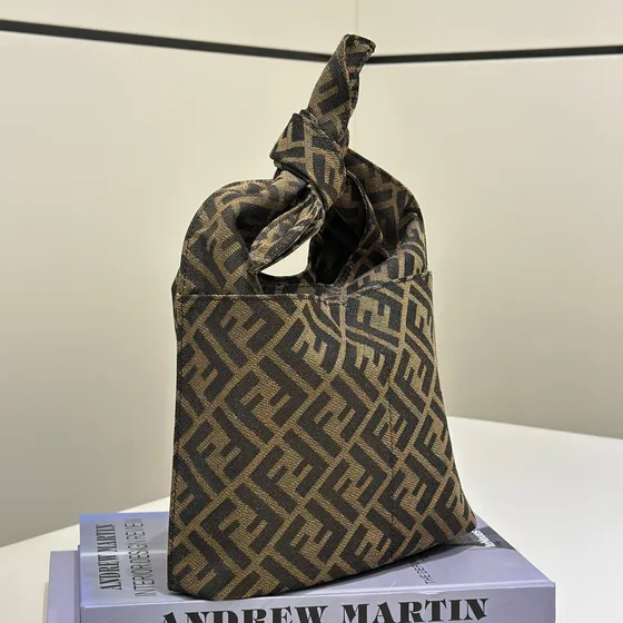Fendi Ff Jacquard Knot Alça superior Bag Marrom Cinza Alça superior