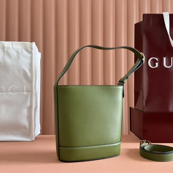Gucci Gucci Horsebit Small Bolso cubo Verde Bolso bandolera