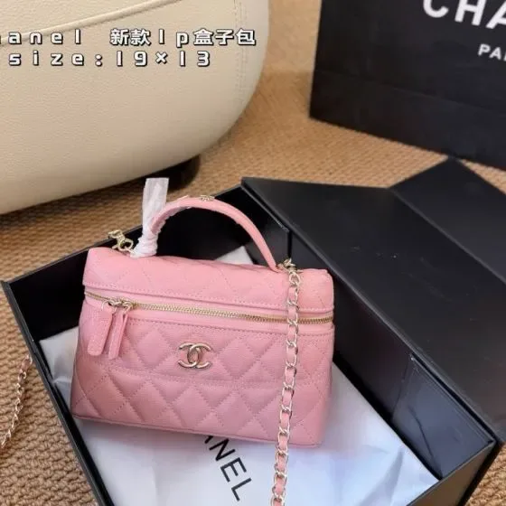Chanel Lp Vanity Case Pink 19 13cm Vanity