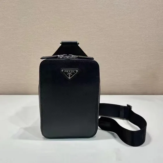 Prada Saffiano Cuir Sling Bag Noir Crossbody