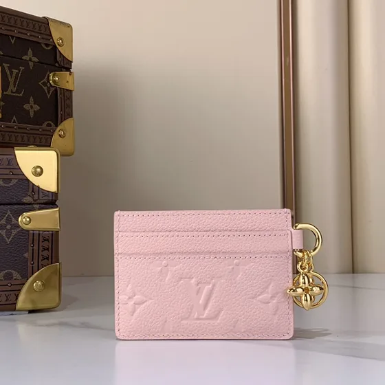 Louis Vuitton Lv Charms Card Holder Rosa Card Holder