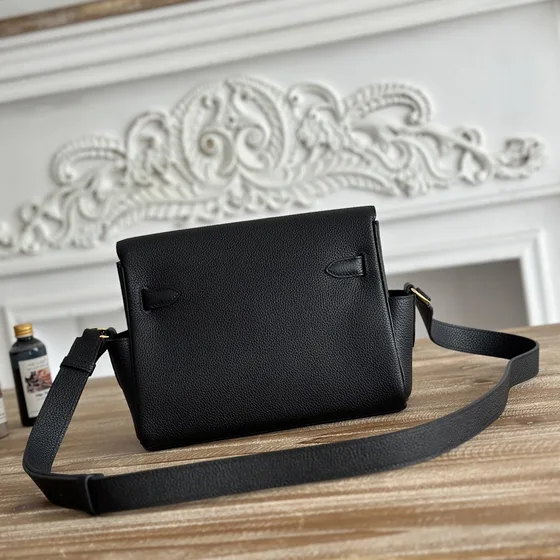 Hermes Kelly Messenger Zwart Crossbody