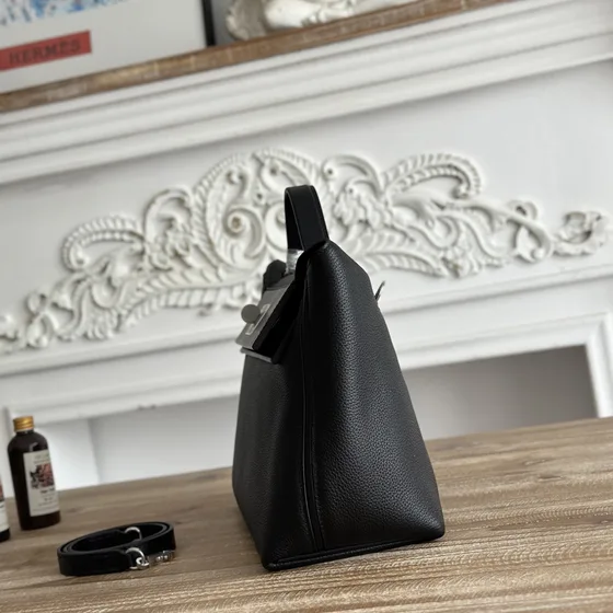 Hermes Kelly 2424 Schwarz Schultertasche