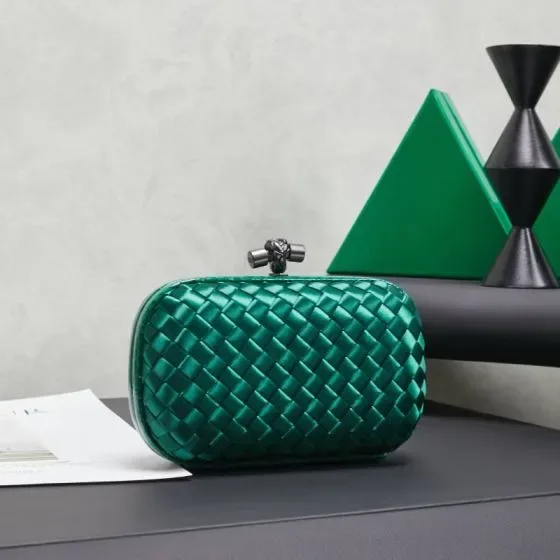 Bottega Veneta Knot Clutch Emerald Green Clutch