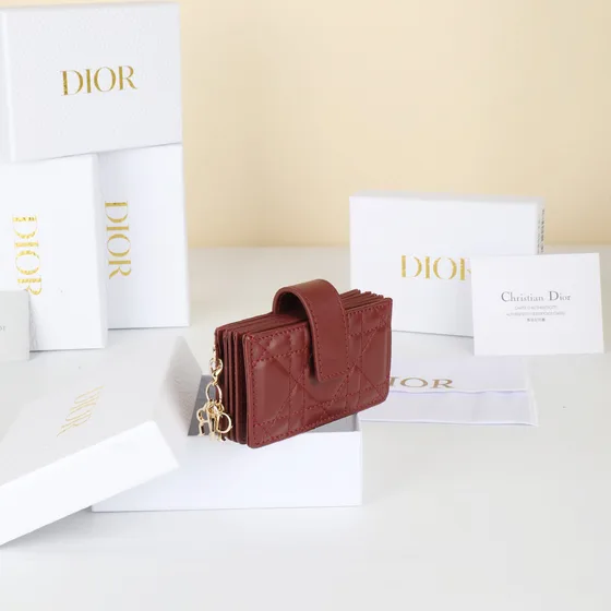 Dior Lady Dior 5-Gusset Card Holder Brick Red Card Holder