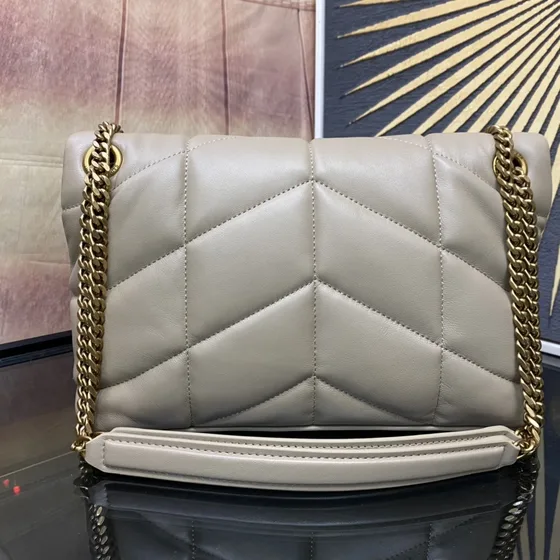 YSL Loulou Puffer بيج Shoulder Bag