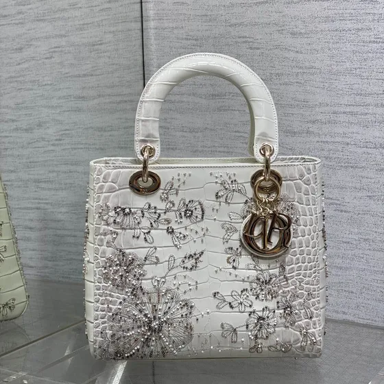 Dior Lady Dior Trắng Top Handle