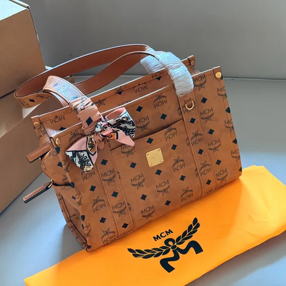 MCM Toni Shopper Cognac Sac cabas