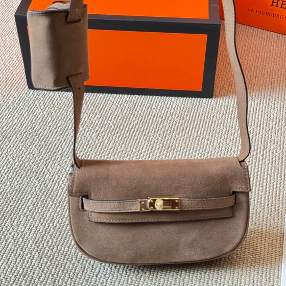 Hermes Kelly Moove Beige Crossbody