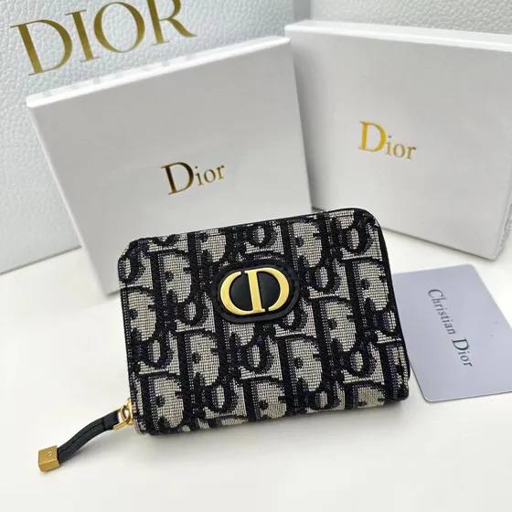 Dior 30 Montaigne Compact Zipped Wallet Black Wallet