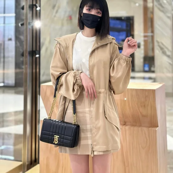 Burberry Lola Bag أسود Shoulder Bag
