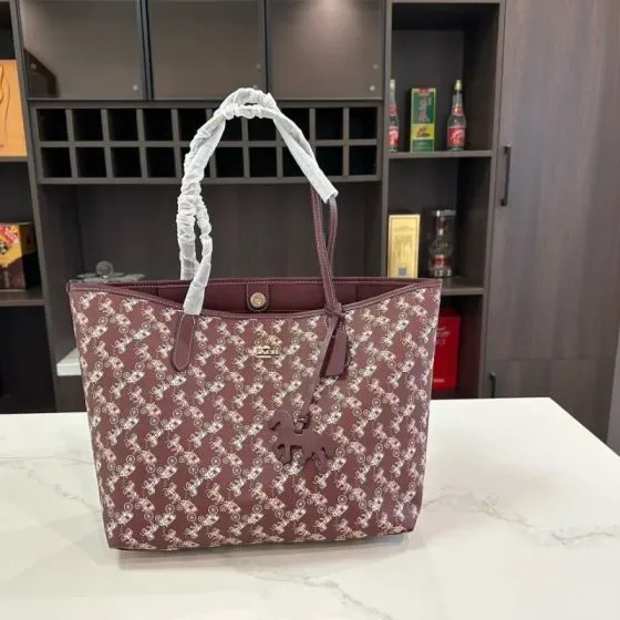 Coach City Tote Bag Burgundy Tote Bag