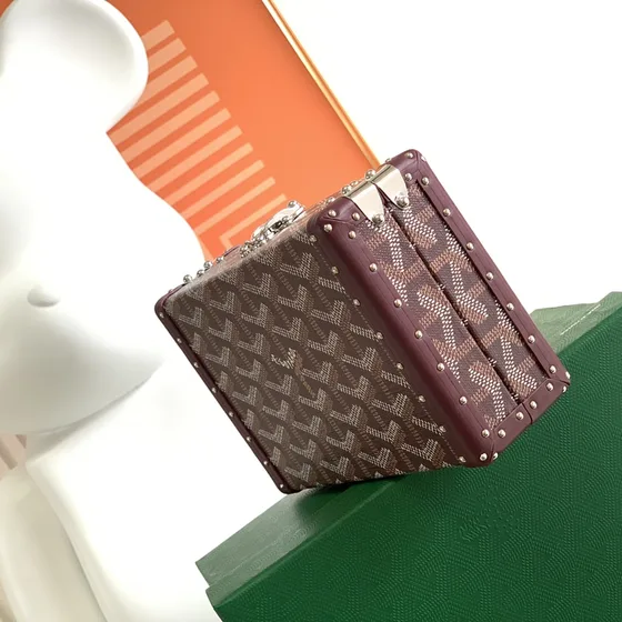 Goyard Minaudière Trunk Merah anggur Clutch