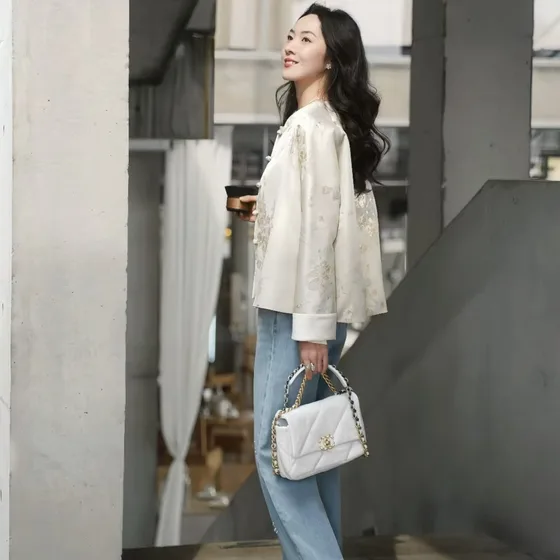 Chanel 22 Bag Black Hobo