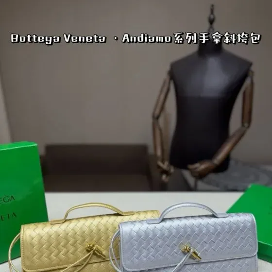 Bottega Veneta Andiamo Clutch Silver Clutch