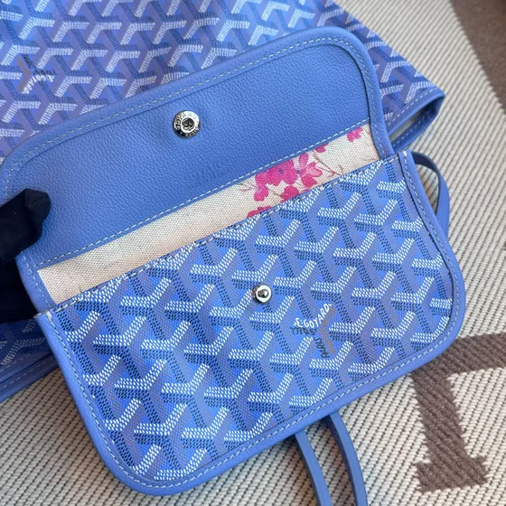 Goyard Saint Louis Pouch Blue Pouch
