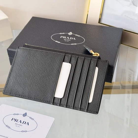 Prada Saffiano Triangle Logo Zip Card Holder Hitam Card Holder