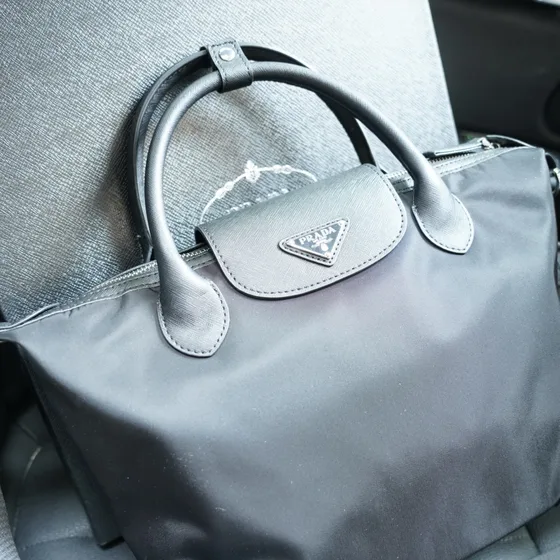 Prada Re-Nylon And Saffiano Læder Shoppertasketur Sort Shoppertasketur