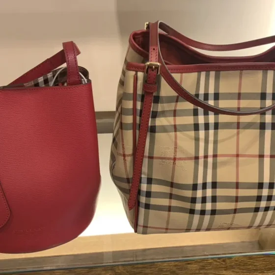 Burberry Horseferry Check Small Tote çanta Bej/Kırmızı Tote çanta