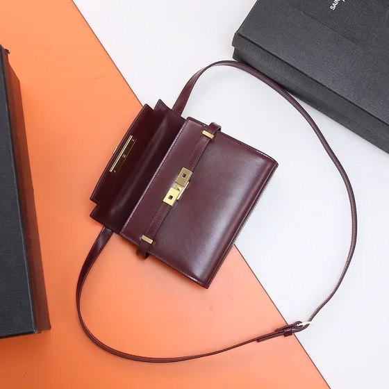 YSL Manhattan Crossbody Borgoña Crossbody