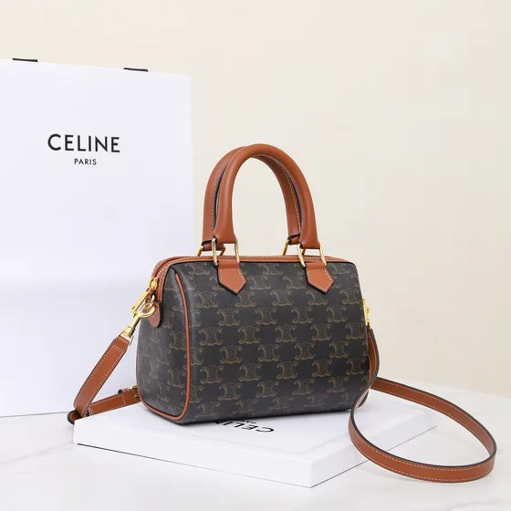 Celine Triomphe Boston Bag Marron/Tan Anse supérieure