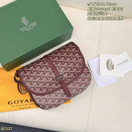 Goyard Belvedere Messenger Bag Navy Blue 22 16cm Crossbody