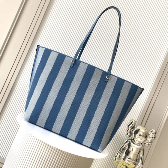 Fendi Roll Large Tote Striped Leinwand Blau Grau Shoppertasche