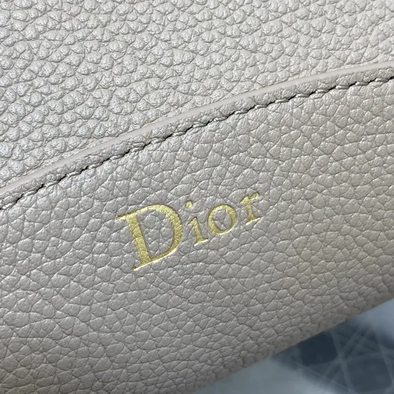 Dior Medium Dior C'Est Bag Bege Bolsa de ombro