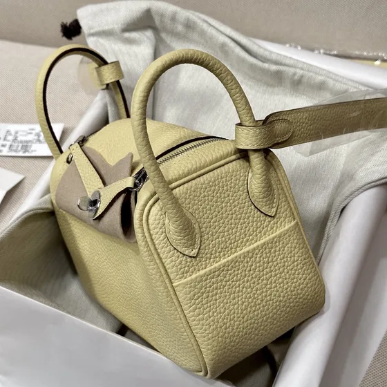 Hermes Mini Lindy Light Giallo Crossbody