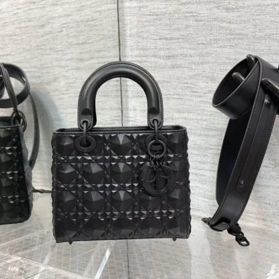 Dior Lady Dior Hitam Top Handle