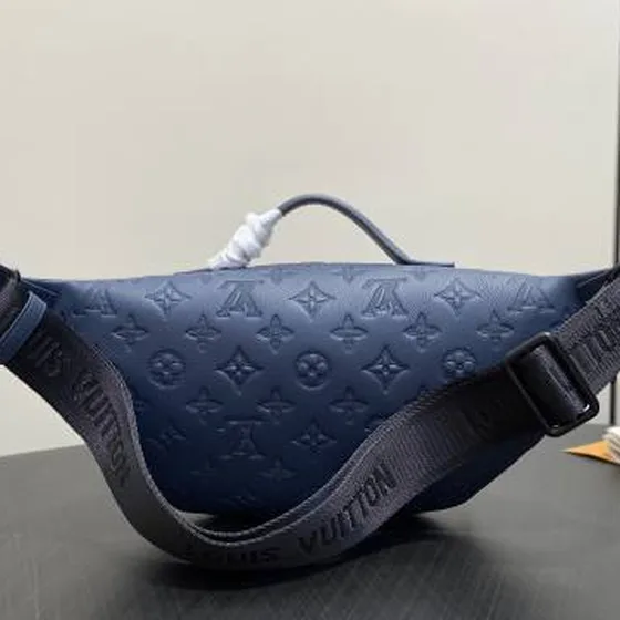 Louis Vuitton M14784 Blu Monogram Shadow 30 x 15 x 8 cm casual
