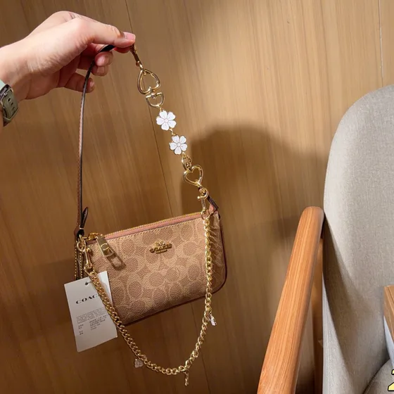 Coach Nolita 19 In Signature Lona Khaki 19*10*5 Bolsa de ombro