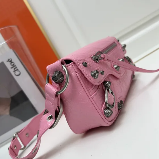 Balenciaga Le Cagole Sling Bag Rosa 22.8 x 12.9 x 4 cm Crossbody