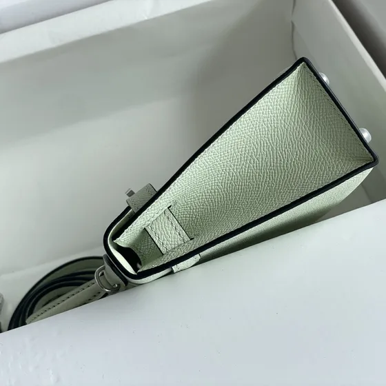 Hermes Mini Kelly Light Yeşil Üst sap