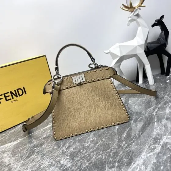 Fendi Peekaboo Iseeu Small Beige Top Handle