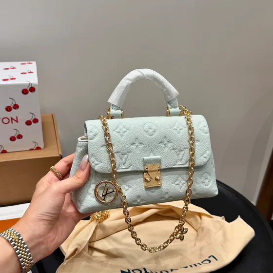 MCM Nano Madeleine Light Xanh dương Top Handle