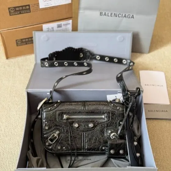 Balenciaga Le Cagole Messenger Black Crossbody